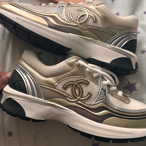 CHANEL Women's Beige and Gold Sneakers - Picture 1 of 7